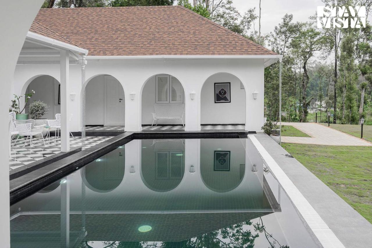 Stayvista At Mudra Manor Coorg Temperature Controlled Pool Villa マディケーリ エクステリア 写真
